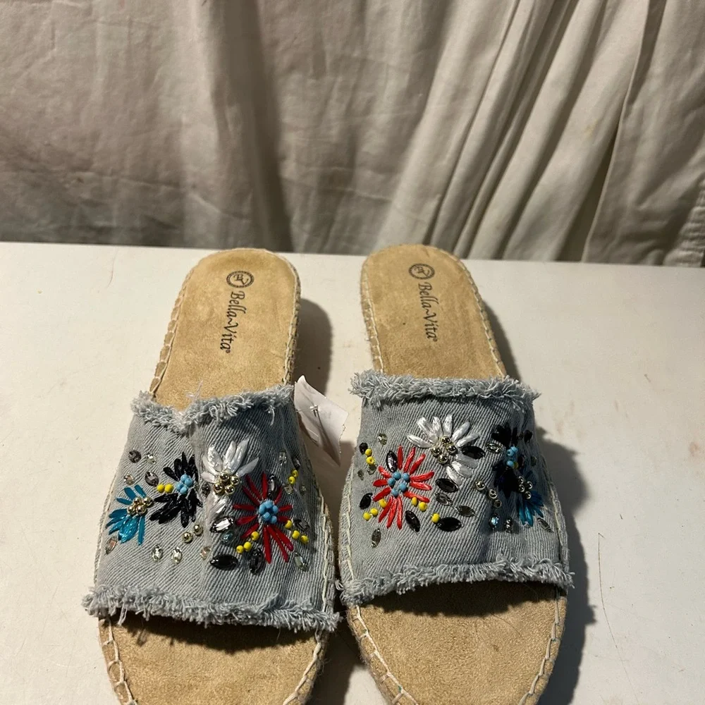 BellaVita blue denim beaded slide on sandals size 11 NWT - Picture 2 of 6